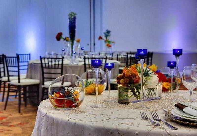 Courtyard Atlanta Decatur Downtown/Emory Hotel Екстериор снимка